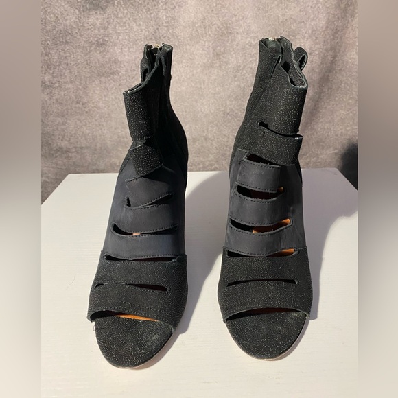 Rebecca Minkoff Sonny Wedge Leather Cut Out Open Toe Booties 8.5M - Picture 2 of 7